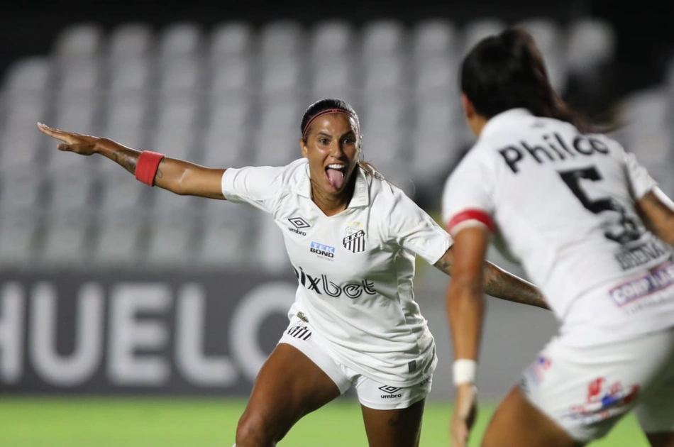 Fabi Simões abriu o placar da partida contra o Flamengo