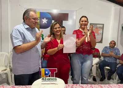 Flaviana Veras se filia ao PT