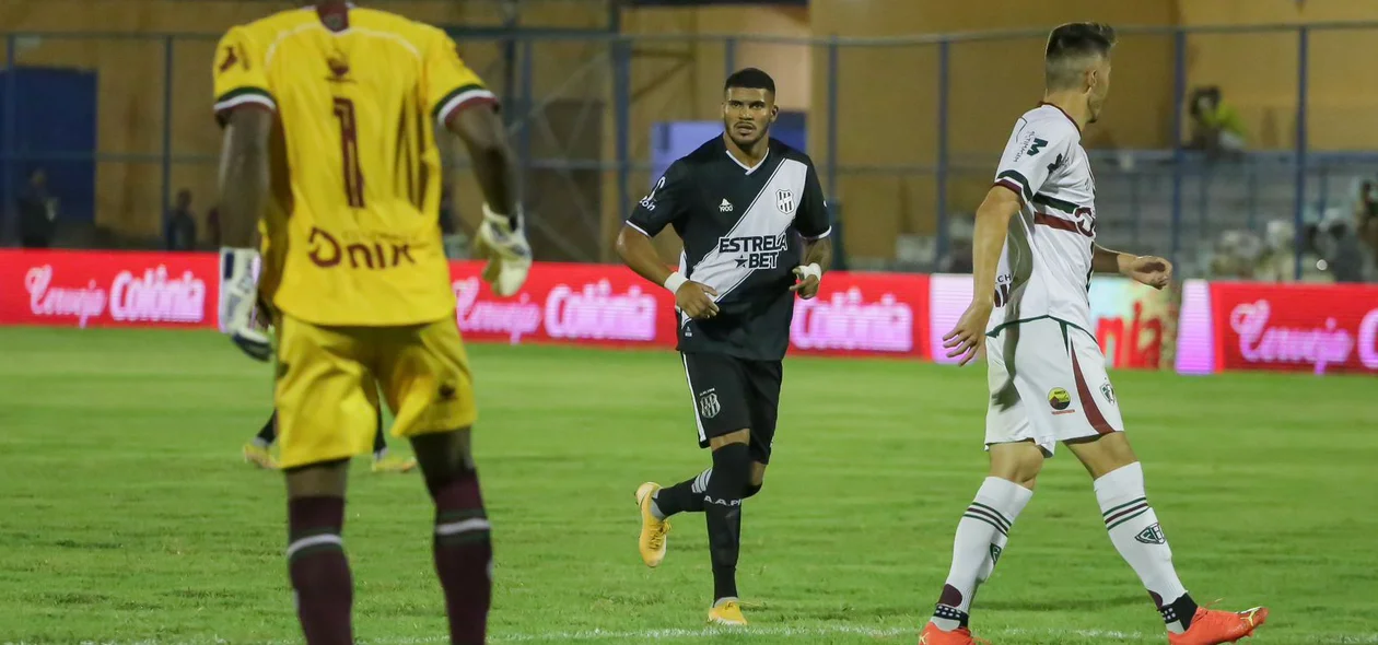 Fluminense-PI e Ponte Preta pela Copa do Brasil