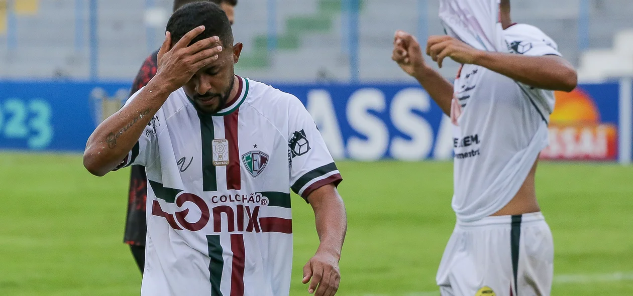 Fluminense-PI perde para o Campinense