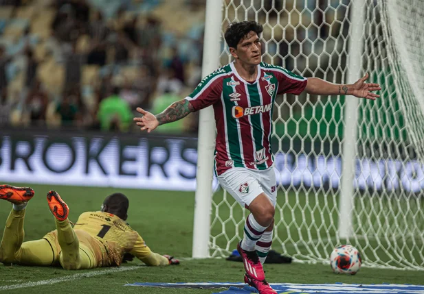 Germán Cano, comemorando gol sobre o Audax no Cariocão