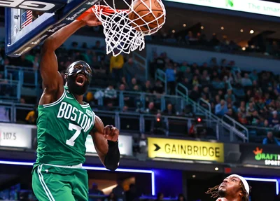 Jaylen Brown foi um dos destaques da partida com 30 pontos e 11 rebotes