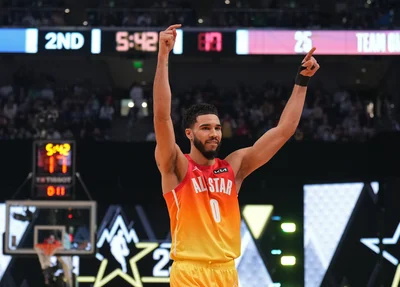 Jayson Tatum foi o nome da partida com 55 pontos