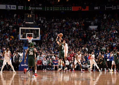 Jayson Tatum tem a bola da vitória diante dos Sixer no sábado, 25 de fevereiro