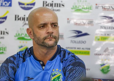 Jerson Testoni trabalha com o grupo desde o sábado (4) e terá uma semana cheia para preparar o grupo