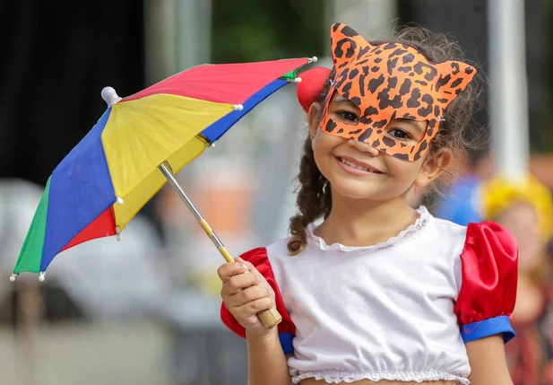 Laurinha curtindo o carnaval