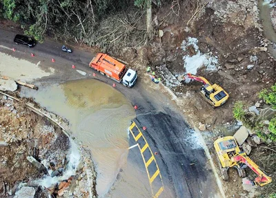 Litoral de São Paulo é atingido por fortes chuvas