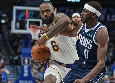 Los Angeles Lakers tem incrível virada e conquista vitória em cima do Mavericks