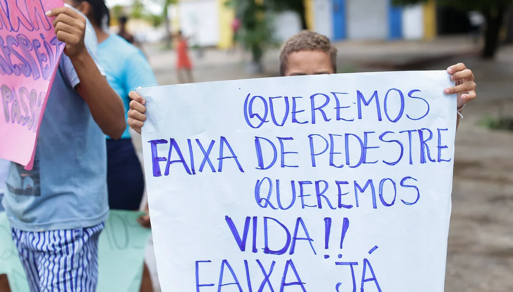 Manifestação aconteceu na tarde desta quarta-feira