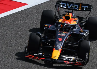 Max Verstappen ditou o ritmo na manhã de testes da Fórmula 1