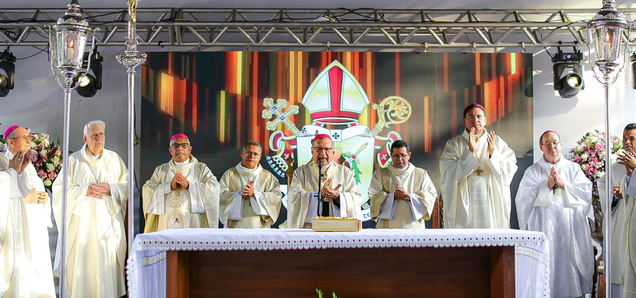 Missa canônica de posse de Dom Juarez Sousa