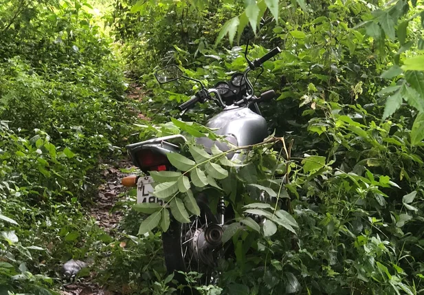 Moto havia sido roubada nesse domingo (19) em Teresina