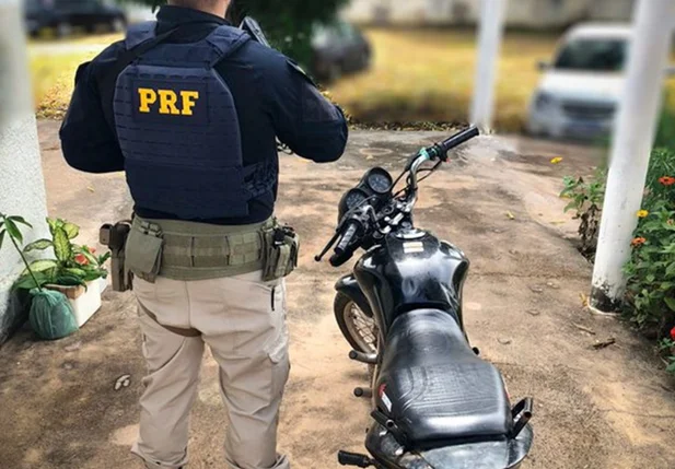 Moto roubada é recuperada em Colônia do Gurguéia