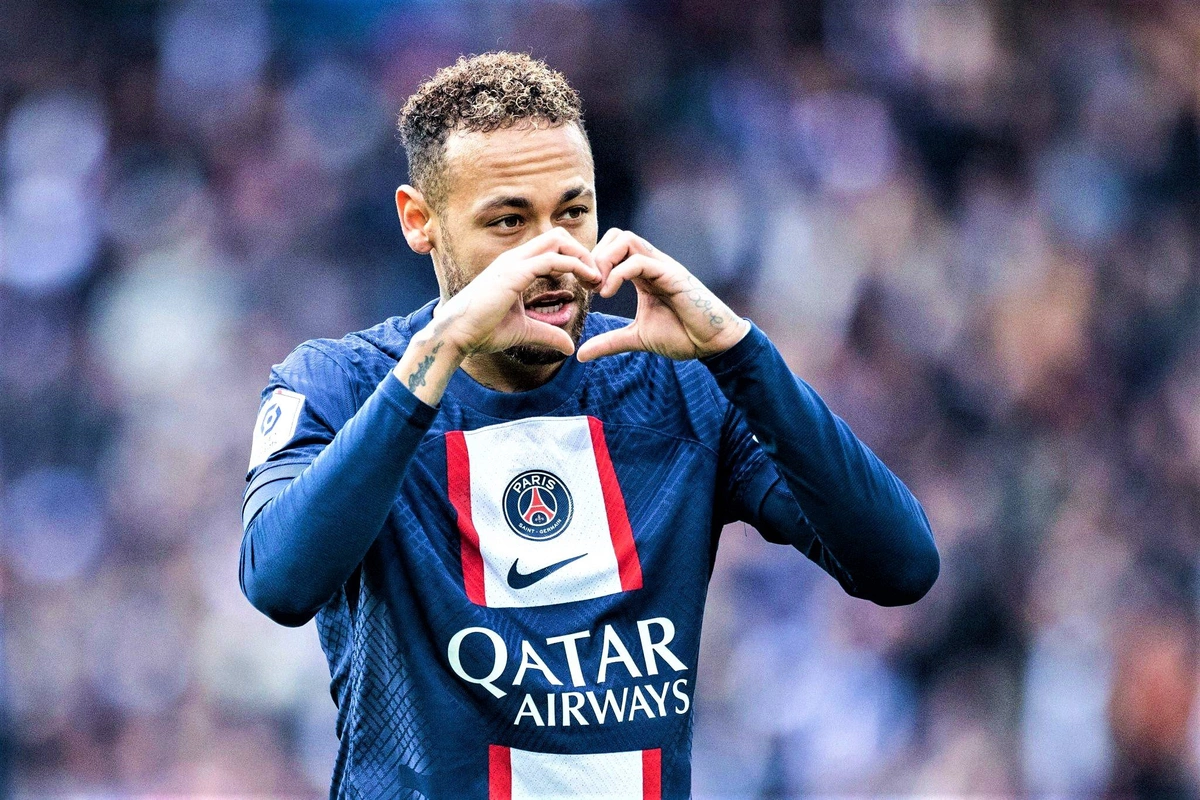 Neymar deve ficar no PSG