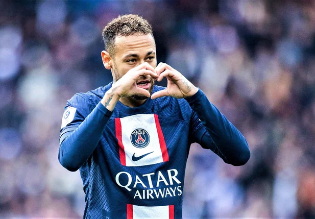 Neymar deve ficar no PSG