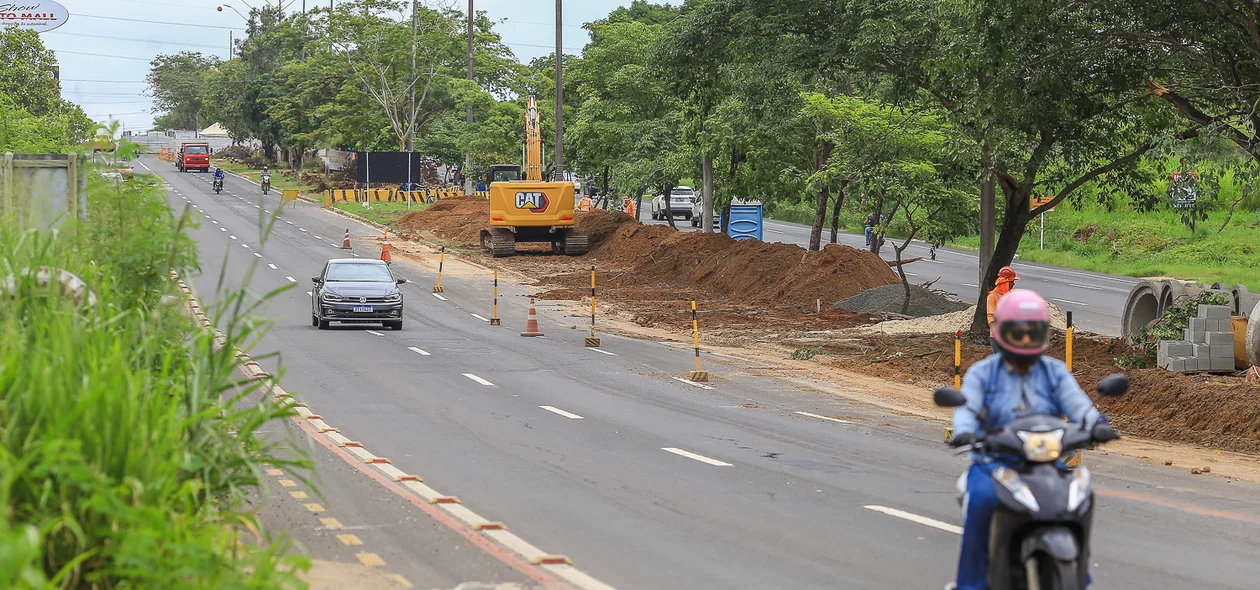 Obra de rebaixamento da Av. João XXlll