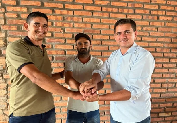 Presidente da Câmara Jermirray, Junior Catirina e Prefeito Hilton Gomes selam aliança