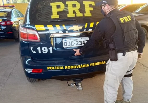PRF apreende mais de R$ 85 mil com membros do Comando Vermelho em Parnaíba