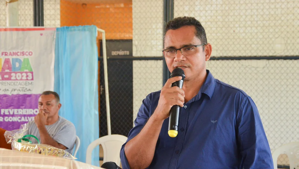 Professor Oziel Santos