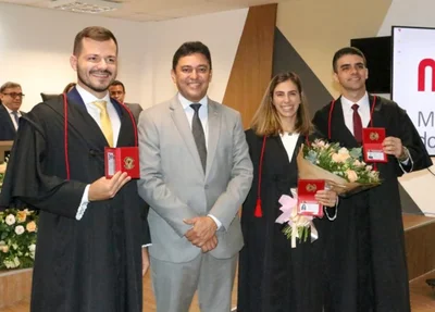 Promotores Jaime Rodrigues Dalencar, Yan Walter Carvalho Cavalcante e Naíra Junqueira Stevanato