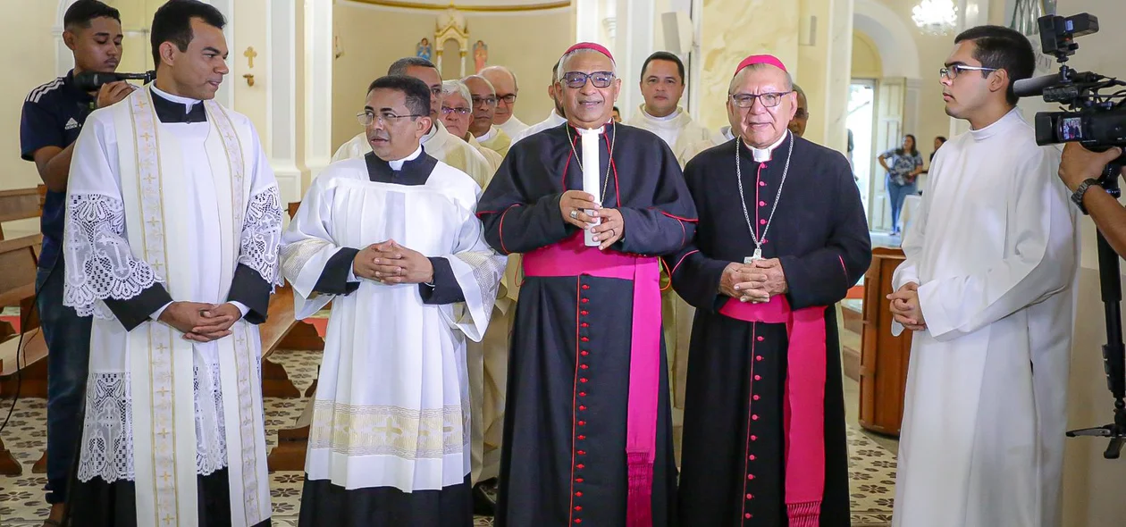 Religiosos na missa