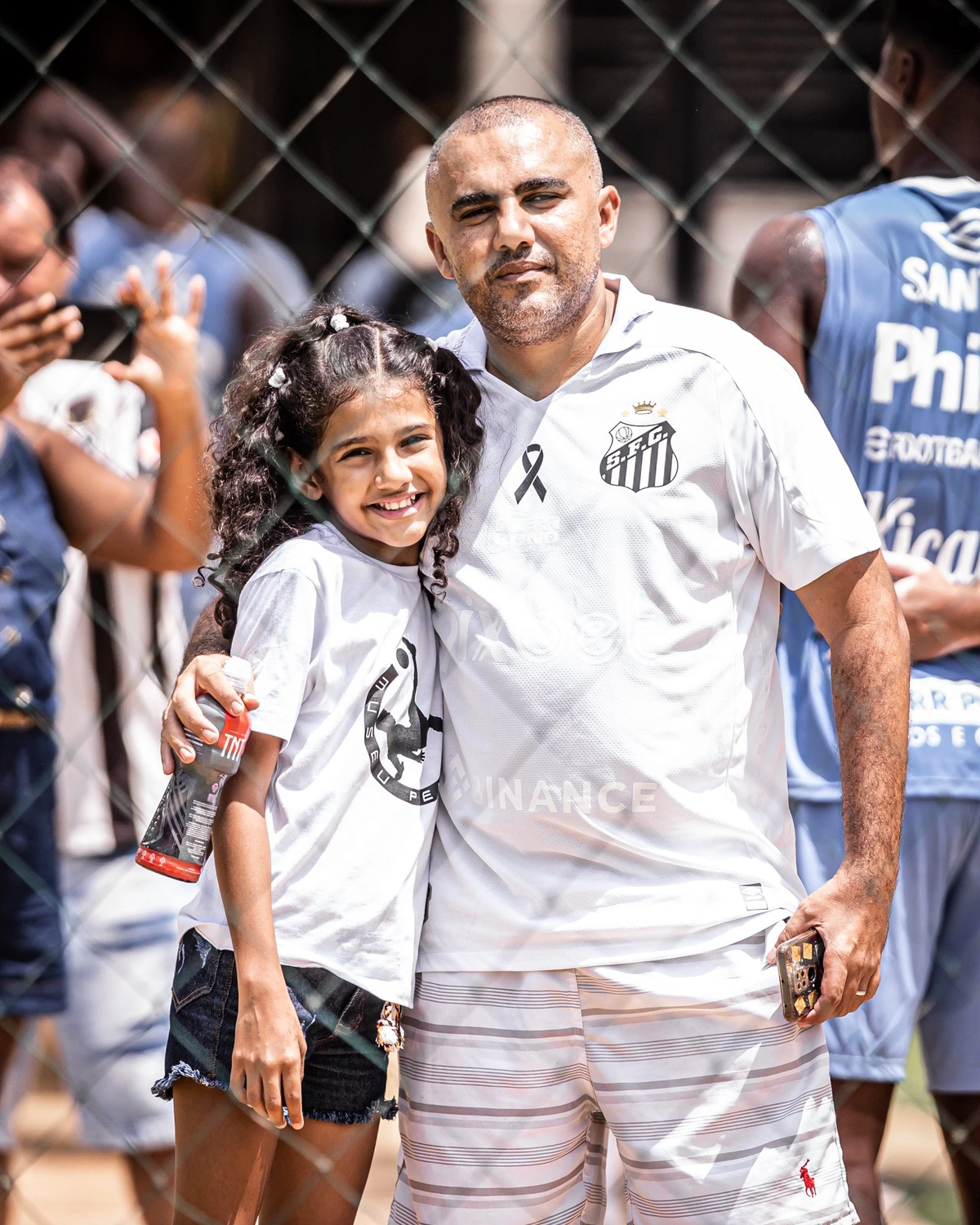 Ricardo e Ennile Magalhães, santistas de Teresina, visitam CT Rei Pelé