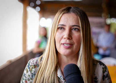 Secretária Karla Berger