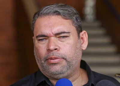 Secretário da SEMDUH, James Guerra