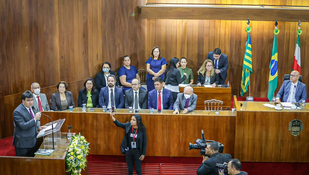 Solenidade na Alepi