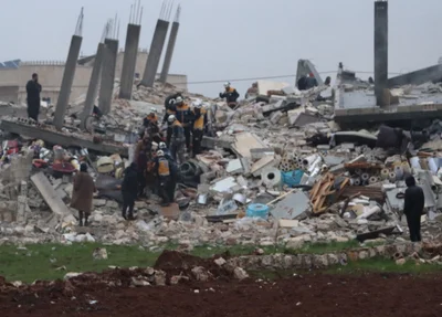 Terremoto na Síria e Turquia deixou prédios completamente destruídos