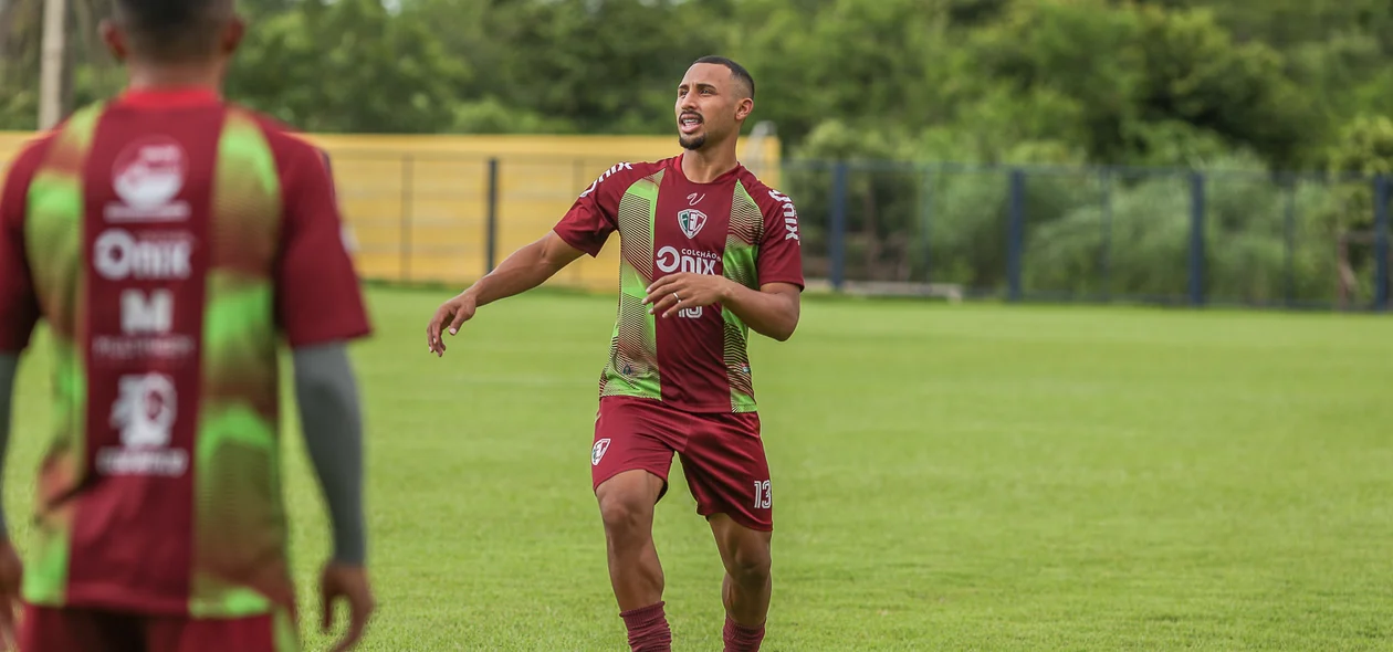 Treino liberado para imprensa