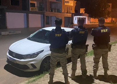Veículo roubado em São Paulo é recuperado pela PRF em Picos