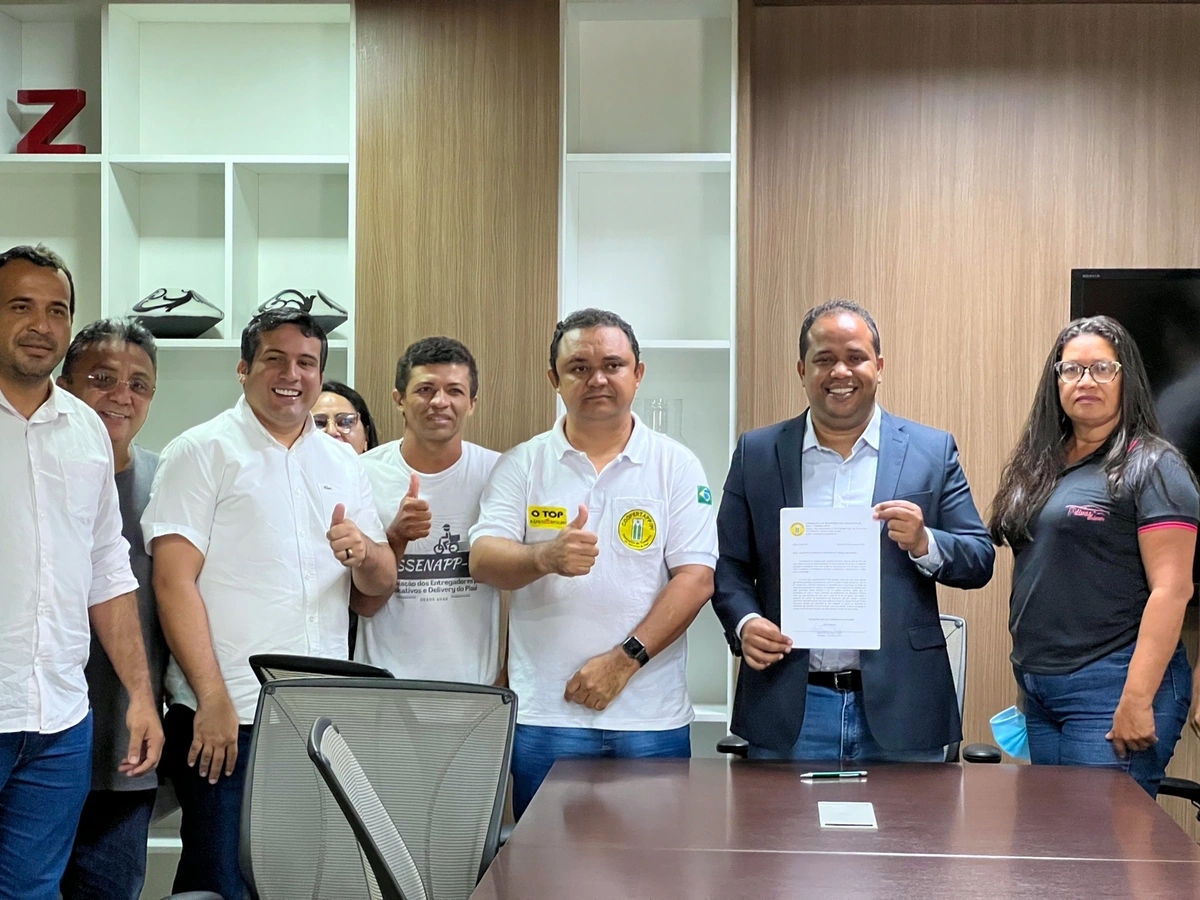 Vereadores e representantes das categorias