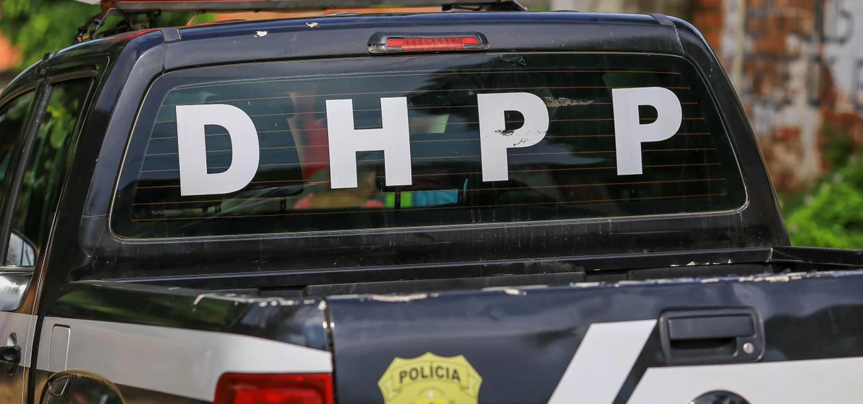 Viatura Departamento de Homicídio e Proteção à Pessoa (DHPP)