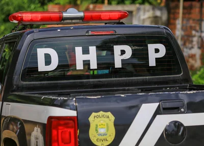 Viatura Departamento de Homicídio e Proteção à Pessoa (DHPP)