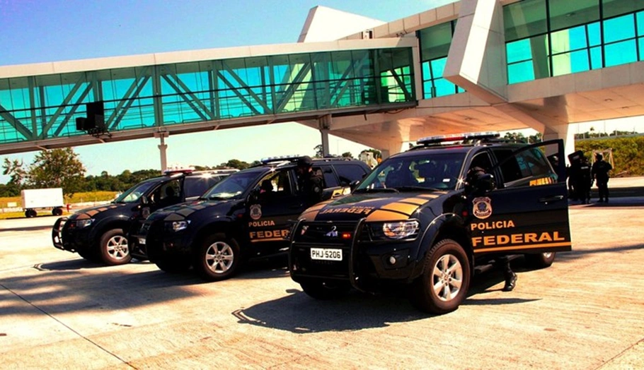 Viaturas da PF no Aeroporto Internacional de Guarulhos