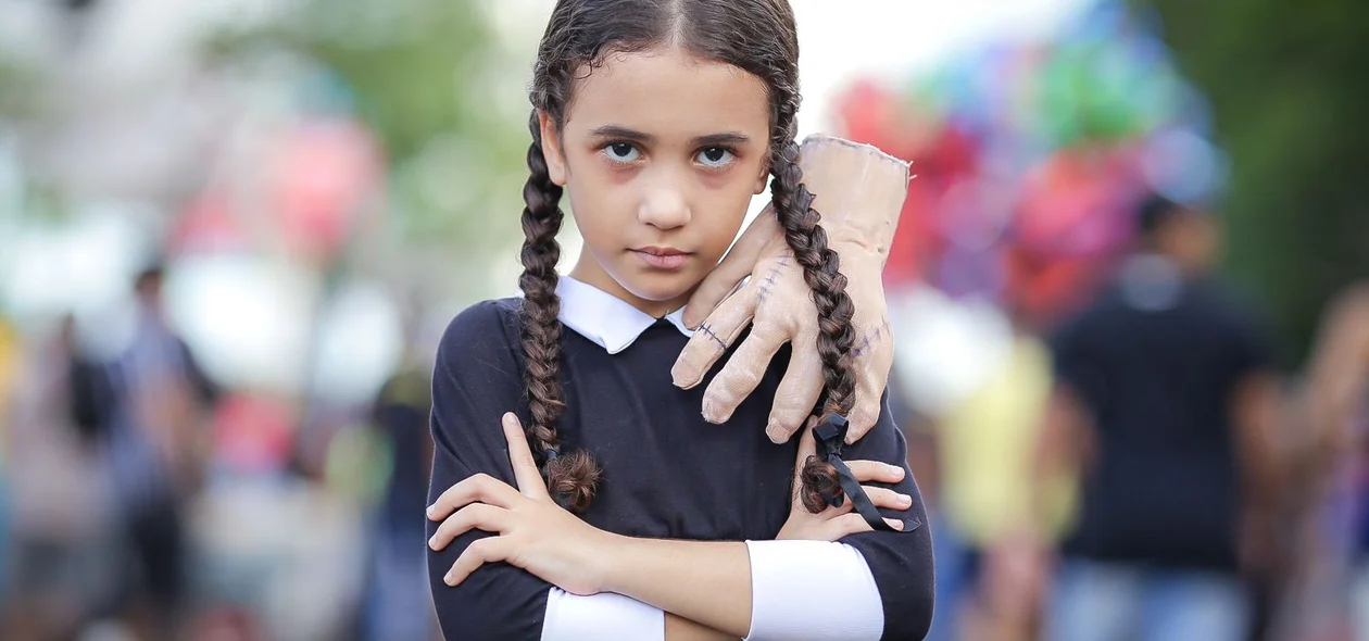Wandinha Addams é febre no Corso de Teresina