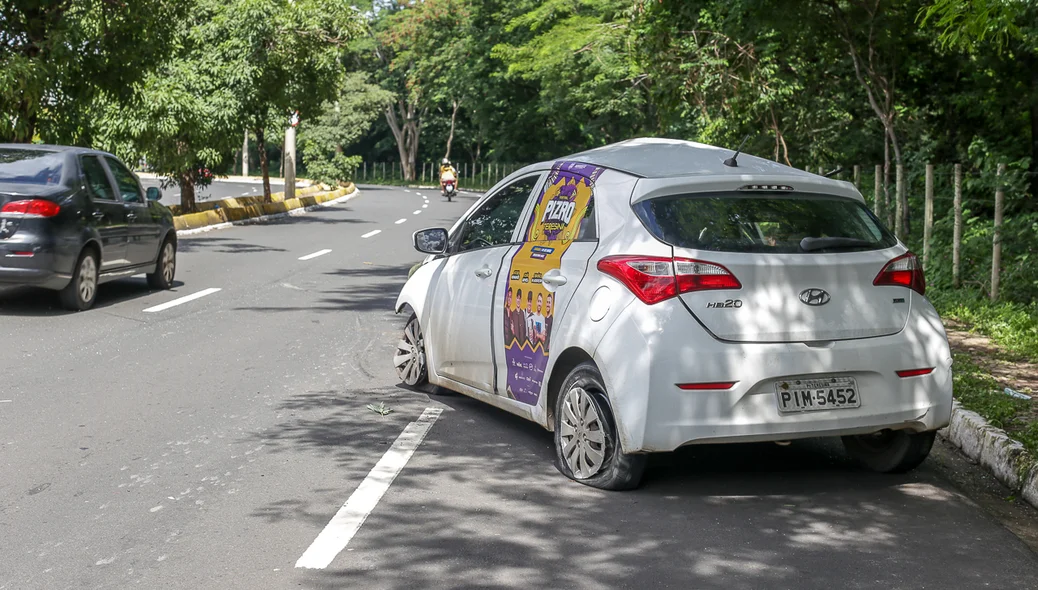 Acidente foi registrado na manhã desse sábado