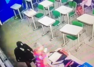 Aluno esfaqueia professores e alunos em São Paulo