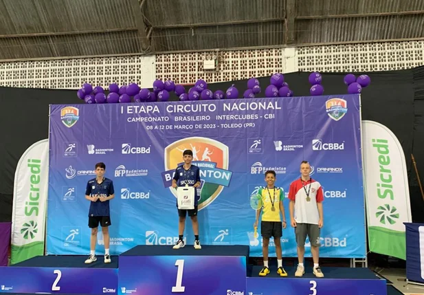 Alunos da E. M. Nossa Senhora da Paz representaram o Piauí em torneio de Badminton