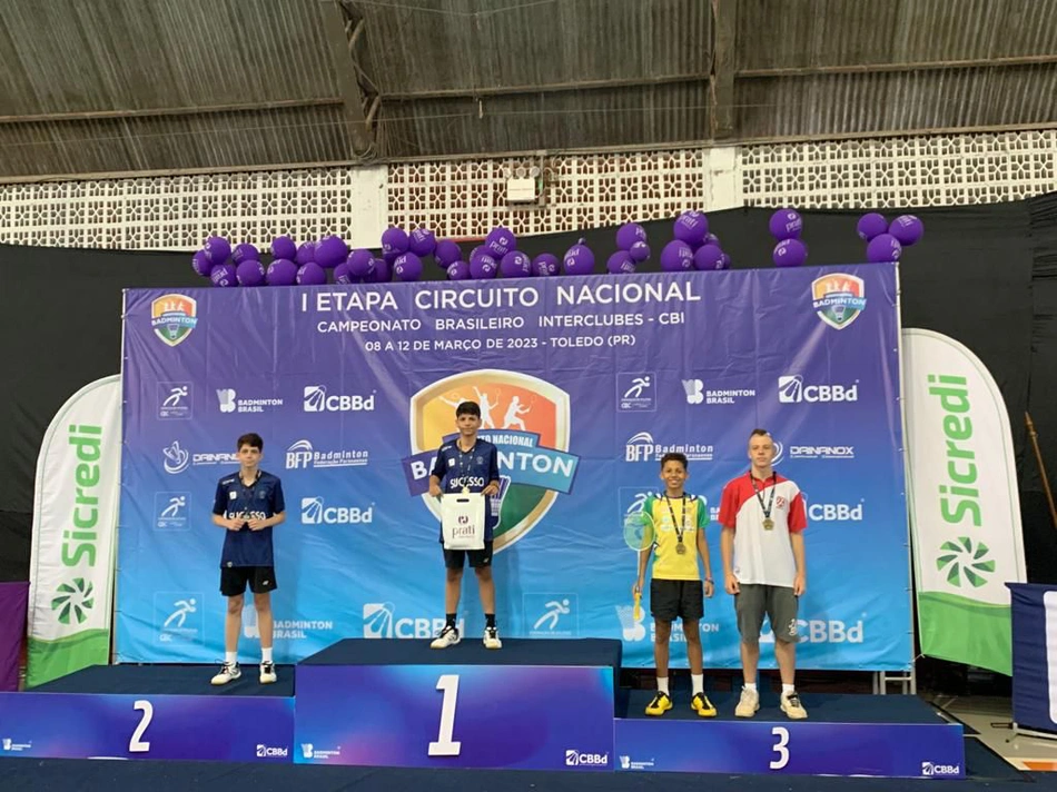 Alunos da E. M. Nossa Senhora da Paz representaram o Piauí em torneio de Badminton