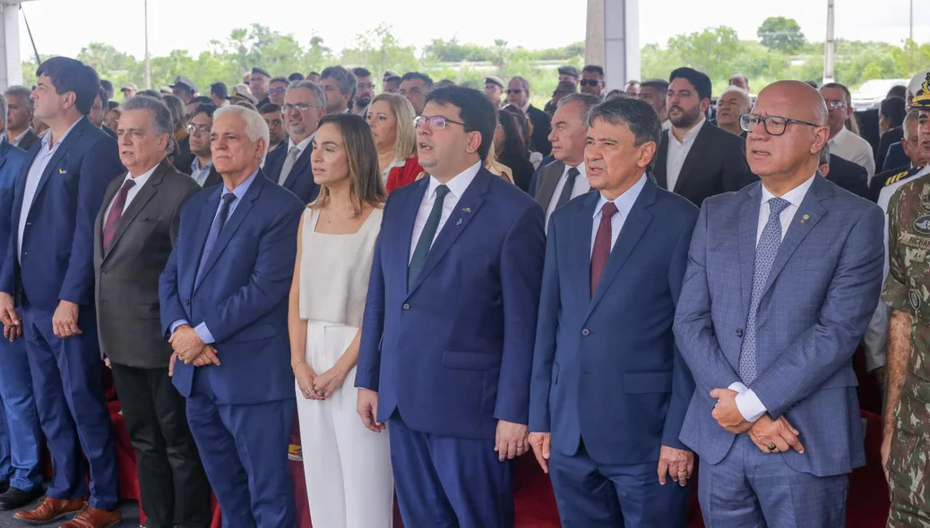 Autoridades presentes na solenidade de 200 anos da Batalha do Jenipapo