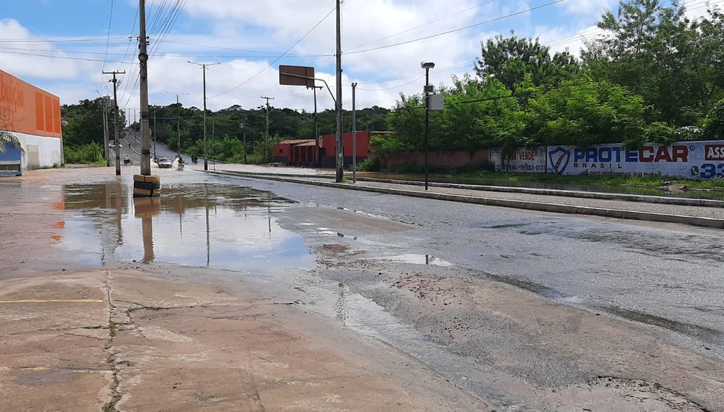 Avenida Joaquim Nelson em Teresina