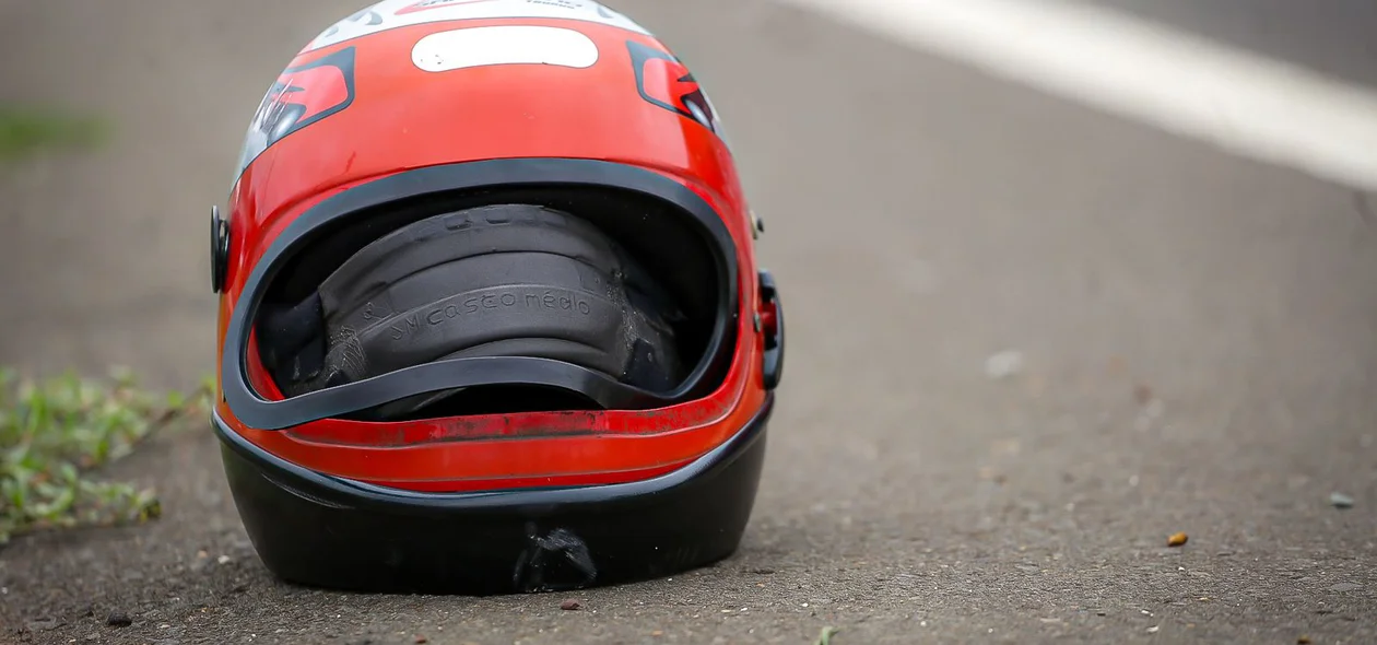 Capacete da vítima