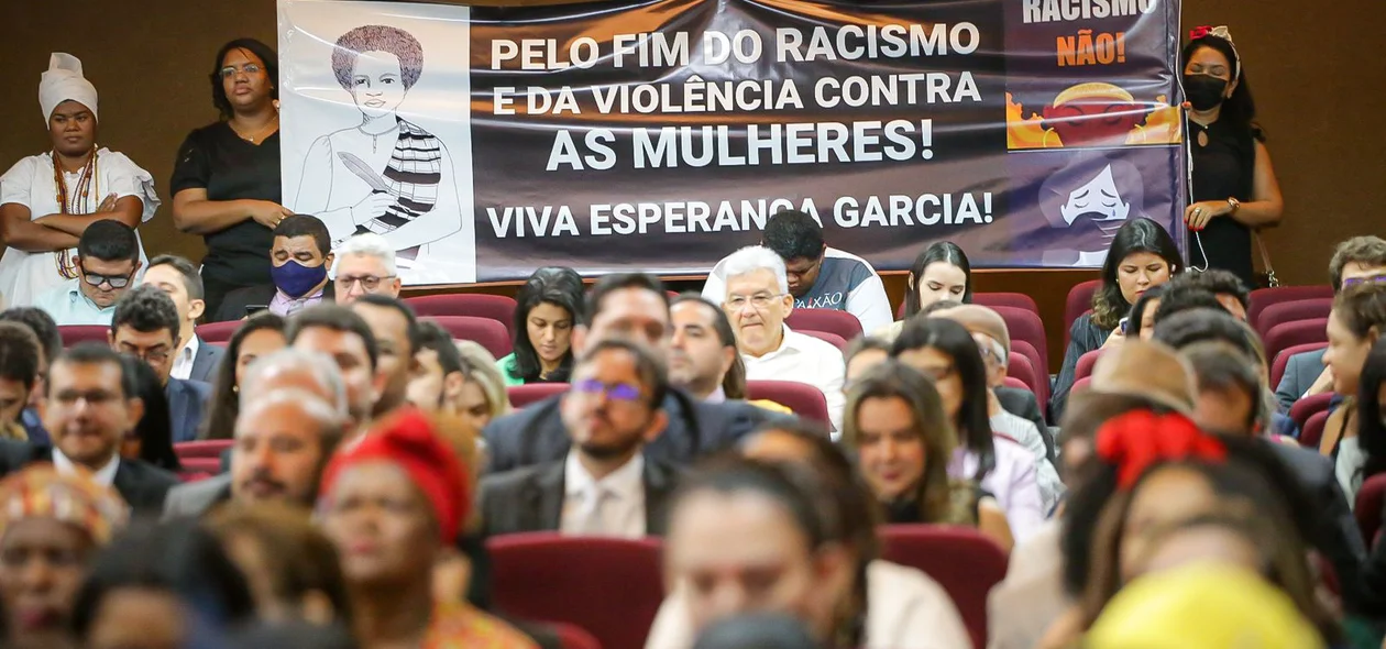 Cartaz contra o racismo