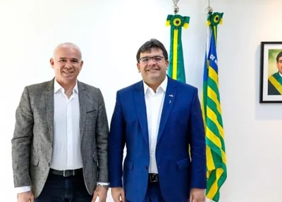 Coordenador Tiago Vasconcelos e o governador Rafael Fonteles