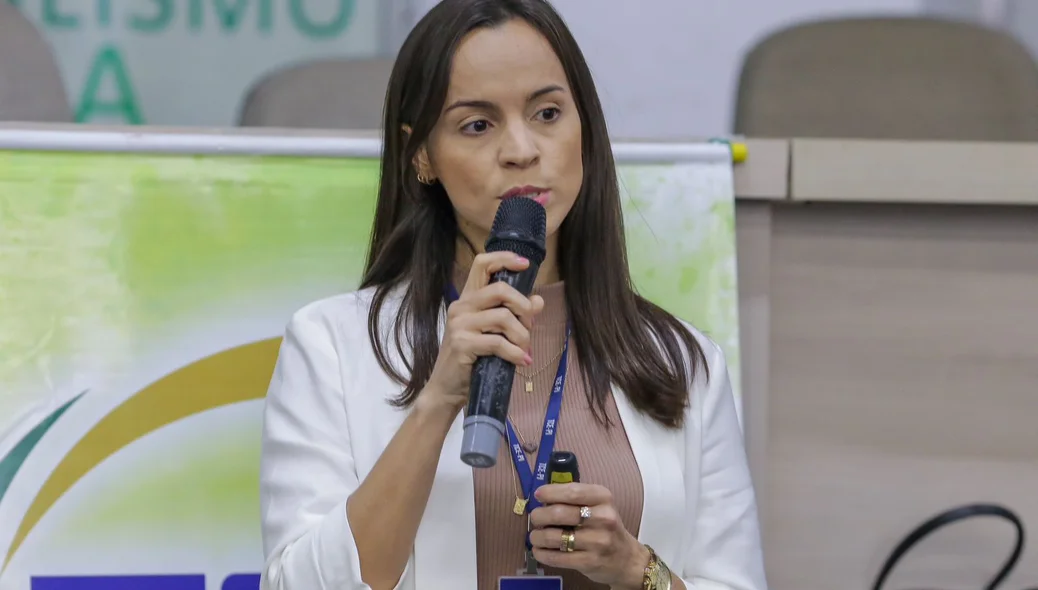 Dayana Pereira, servidora do TCE