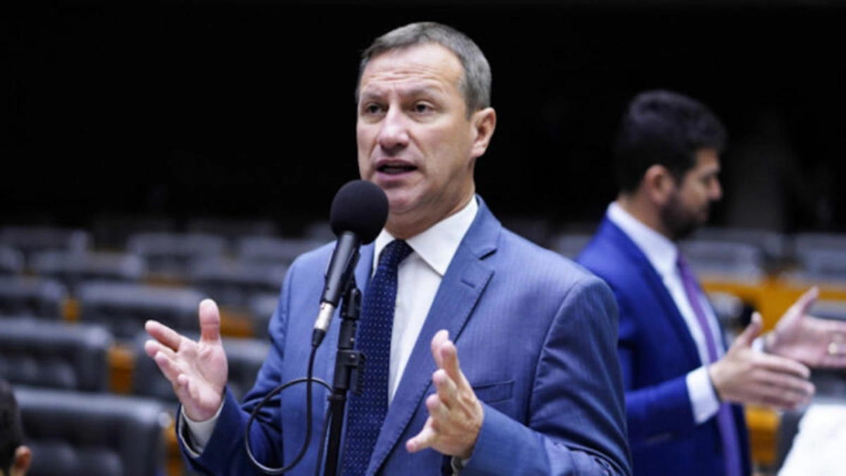 Deputado Ubiratan Sanderson (PL-RS)