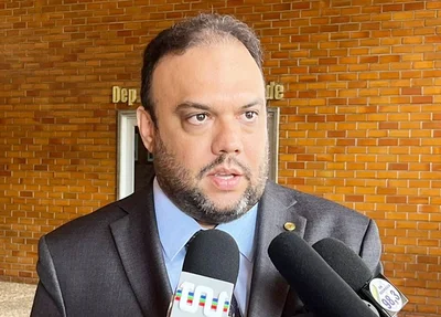 Deputado Ziza Carvalho
