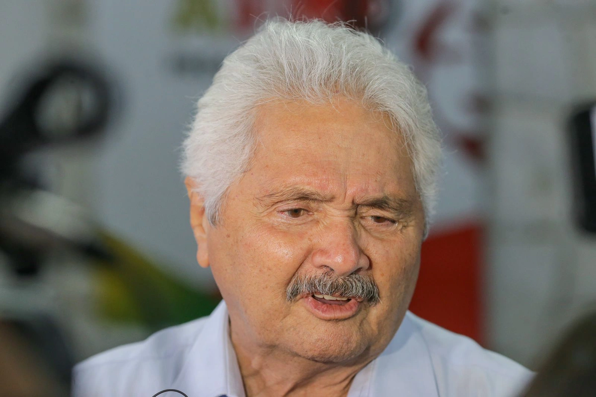 Elmano Férrer